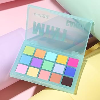 UCANBE 15 Color Eyeshadow Palette Macaron MINT CANDY